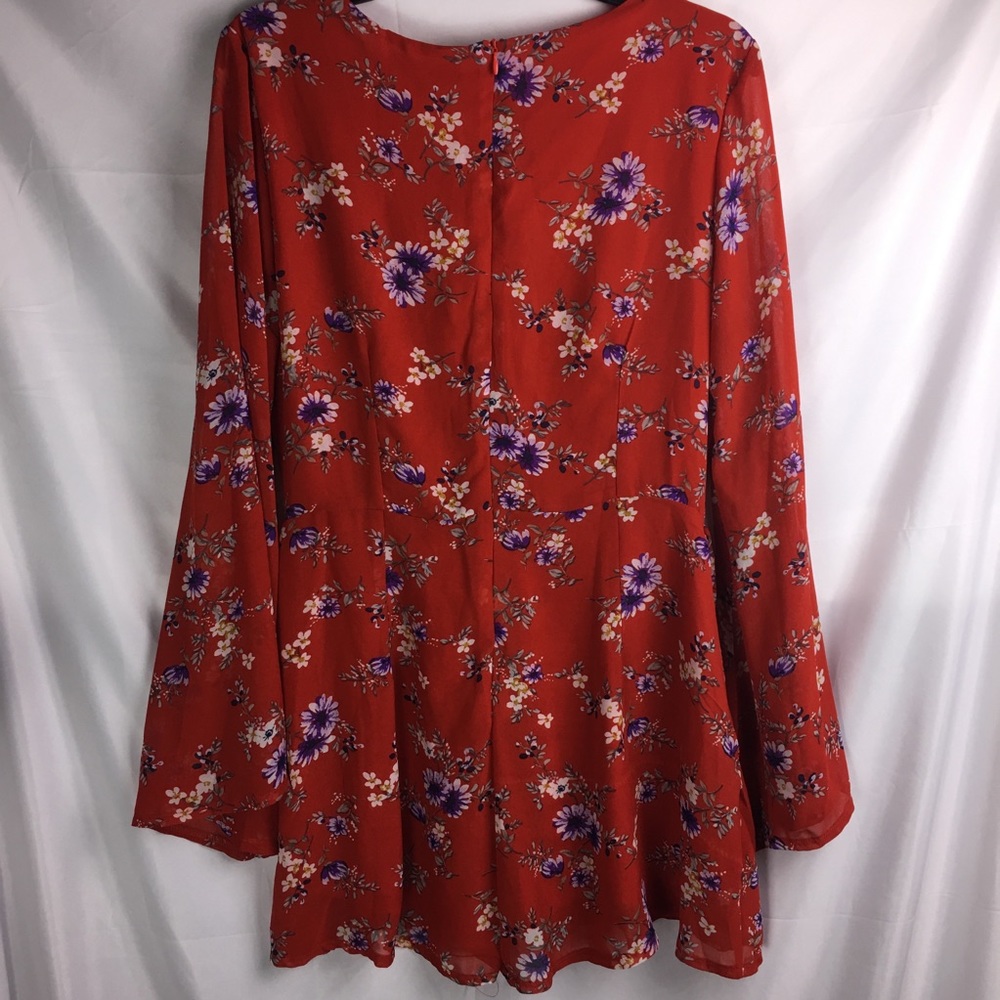 HP🌟 ASOS Floral Detail Frilled Bell Sleeve Romper - Picture 7 of 8